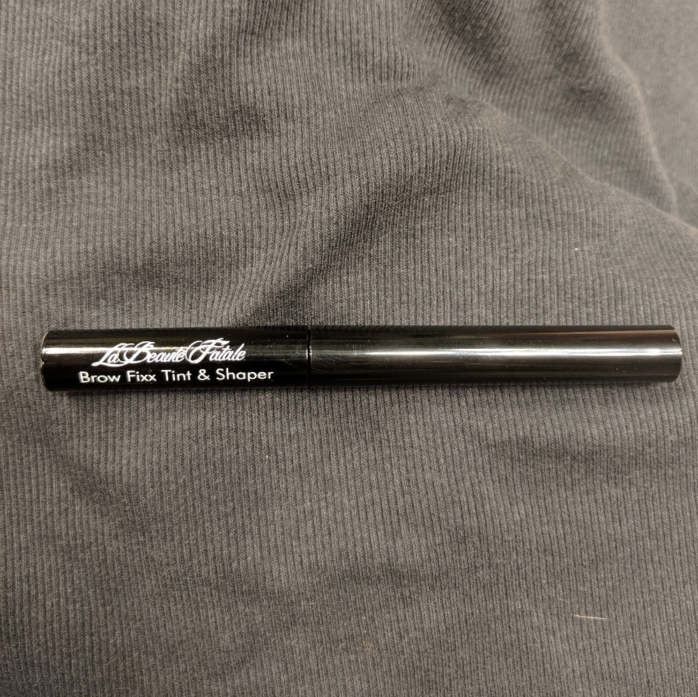 La Beaute Fatale Brow Fix Tint/shaper